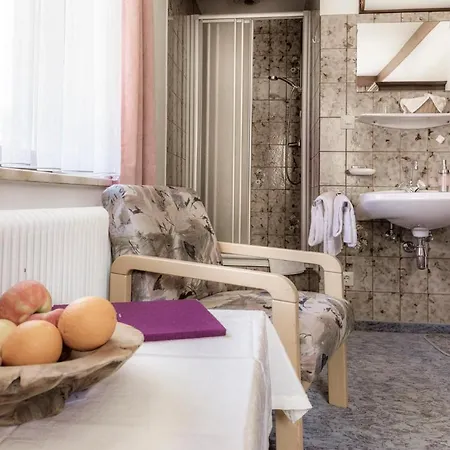 Schaus Lueftenegger Vendégház 3*
