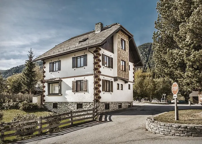 Pensionat Schaus Lueftenegger 3*